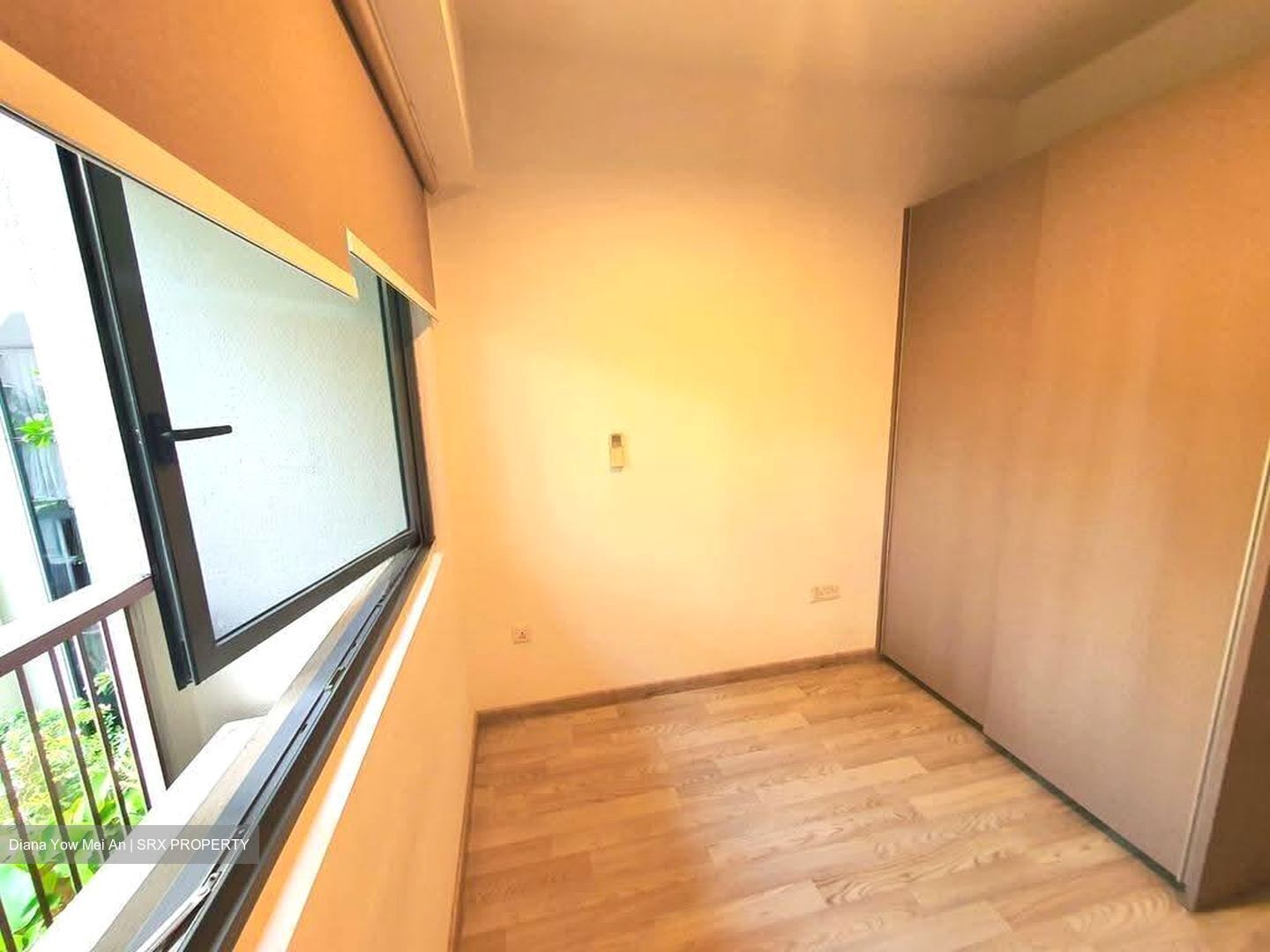 Lakeville (D22), Condominium #605015971